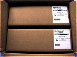 hemobag-boxes boxes containing a Hemobag order